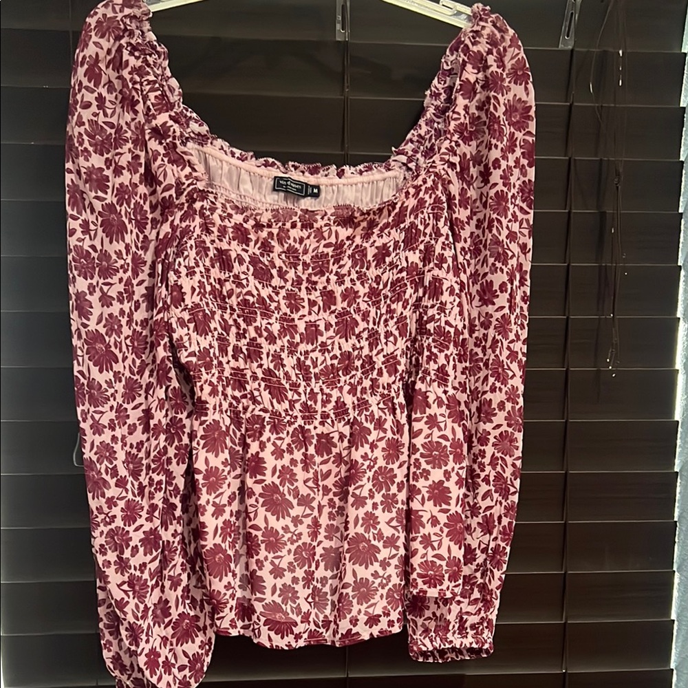 Vineyard Vines Red Long Sleeve Ruched Blouse